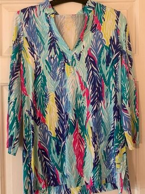 Lilly Pulitzer Vibrant Shirt L